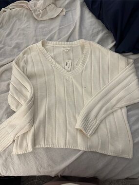 Aeropostale Cream Ribbed V-Neck Sweater